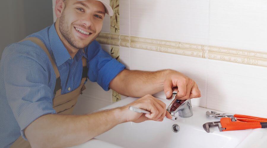 Faucet cartridge replacement in Leola, AR